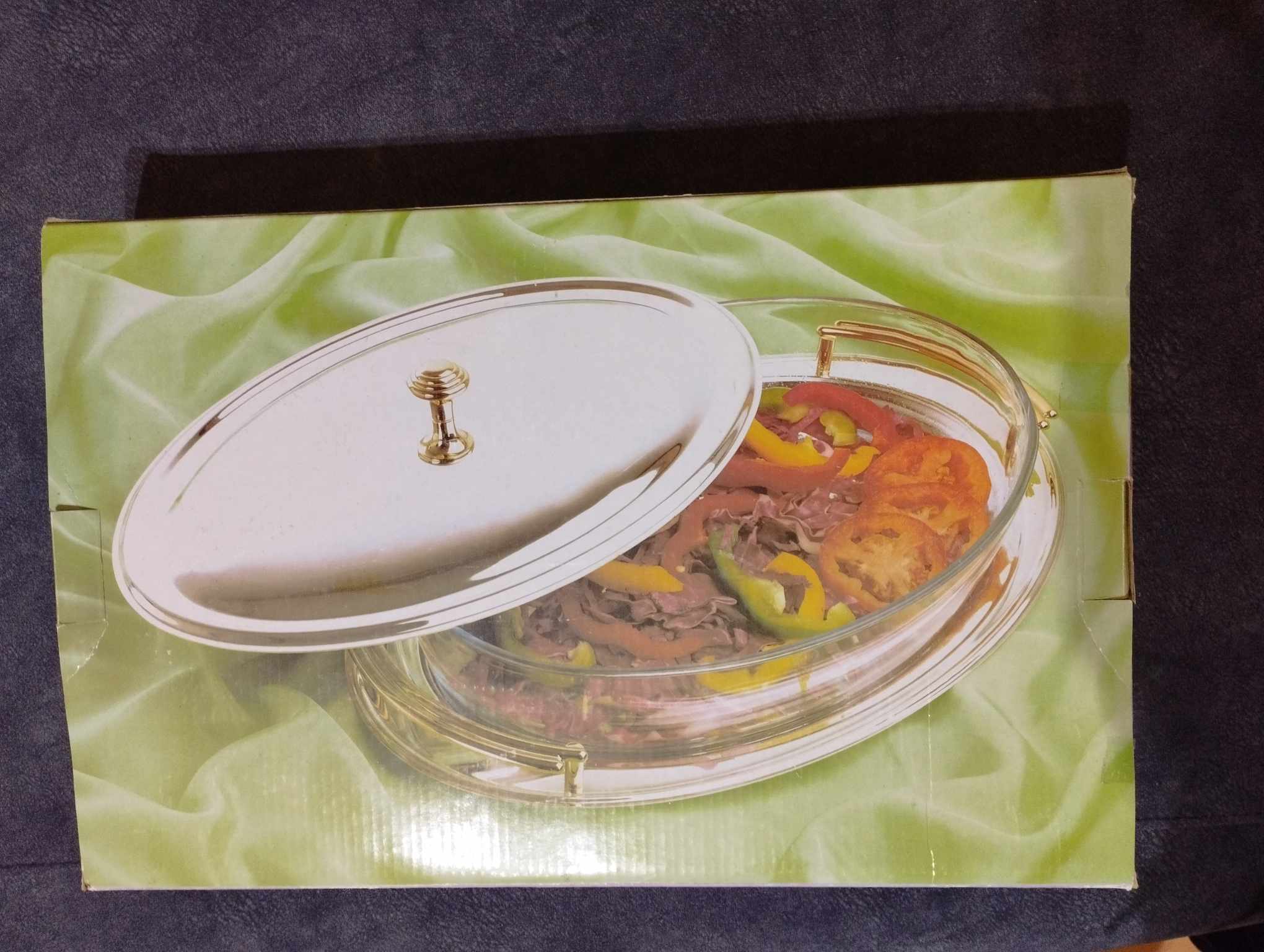 Fémfedeles, fémtálcás üveg tálaló tál